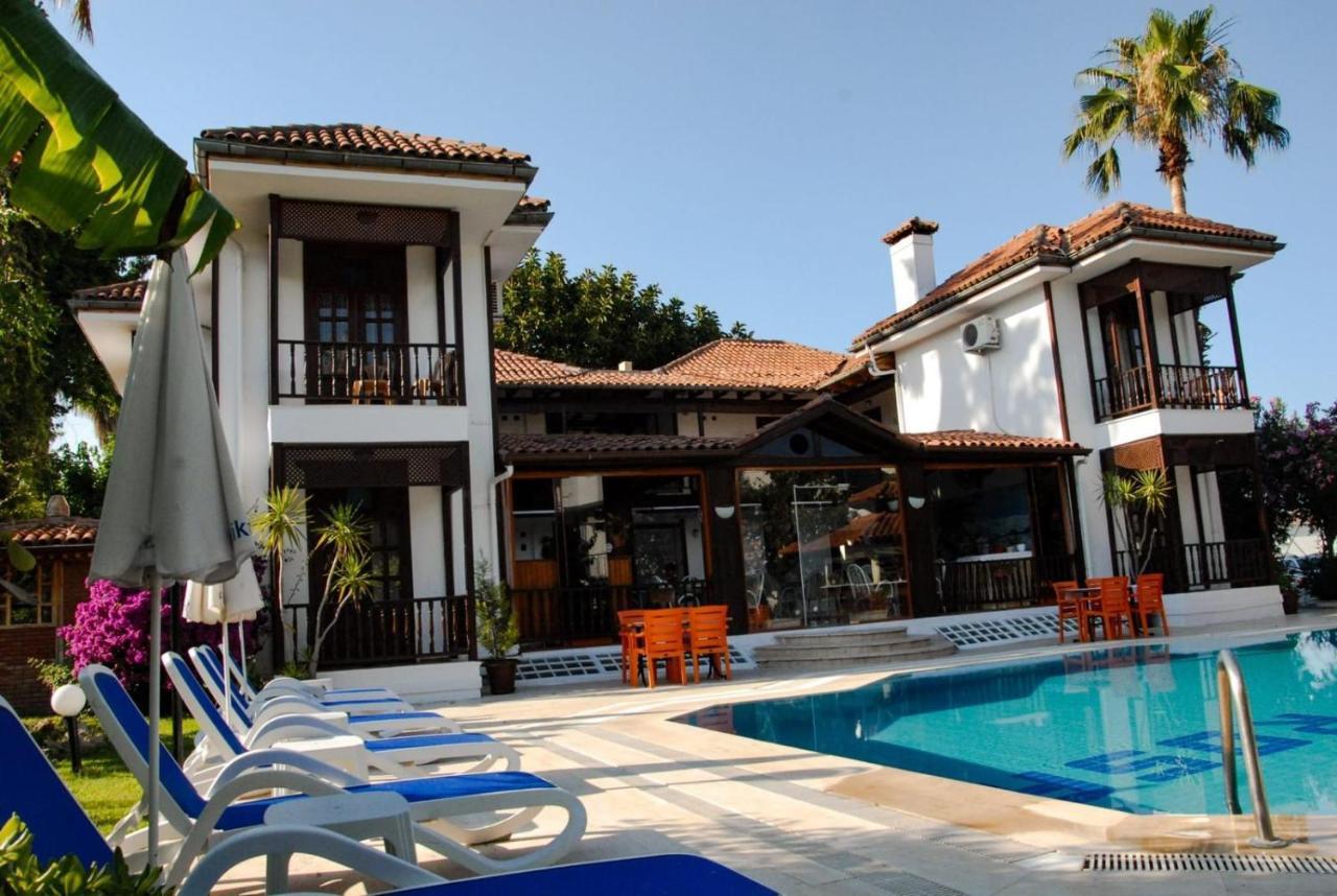 Palma Rosa Hotel Camyuva Exterior foto