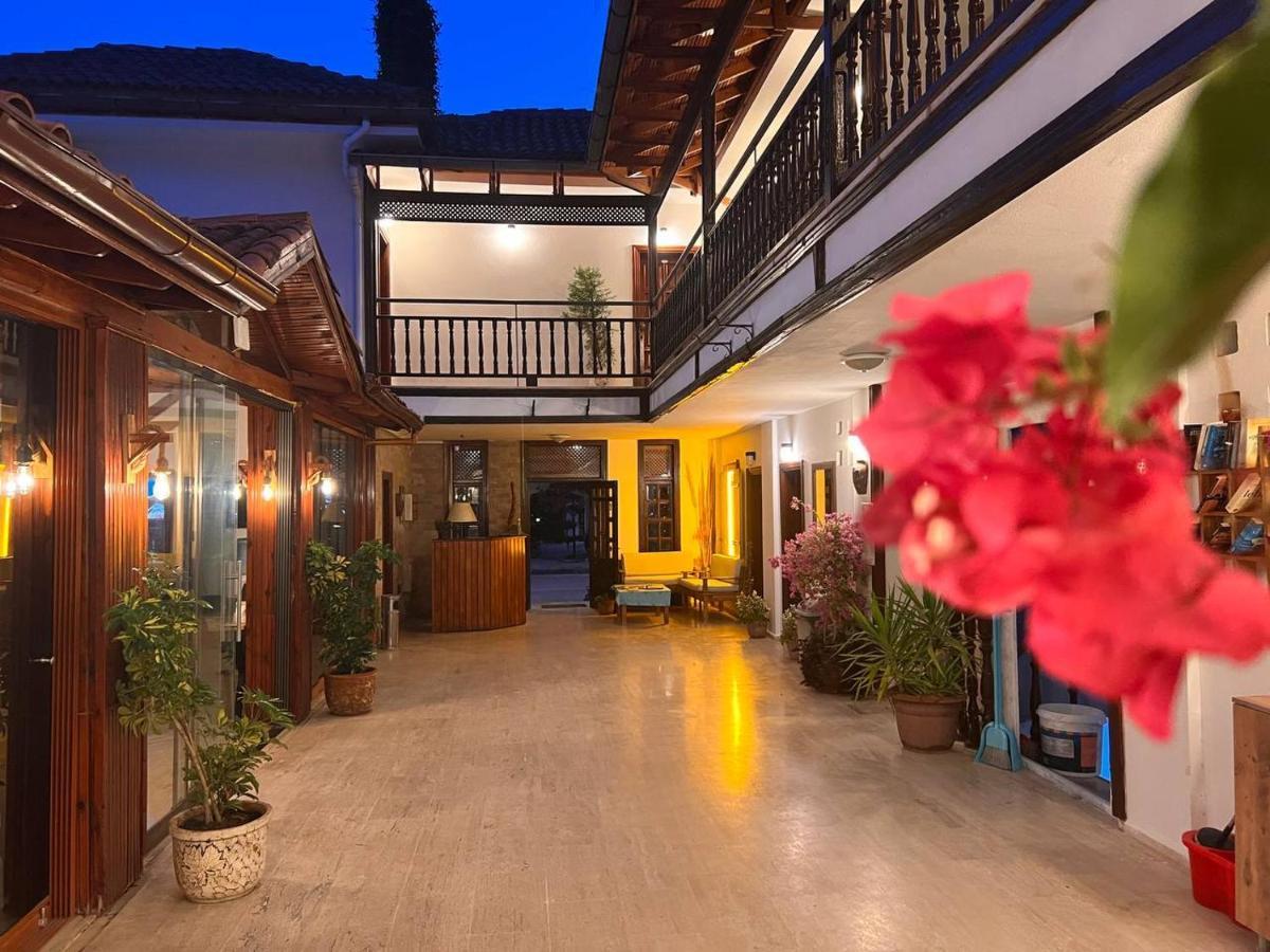 Palma Rosa Hotel Camyuva Exterior foto