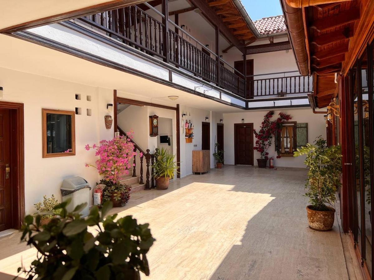 Palma Rosa Hotel Camyuva Exterior foto